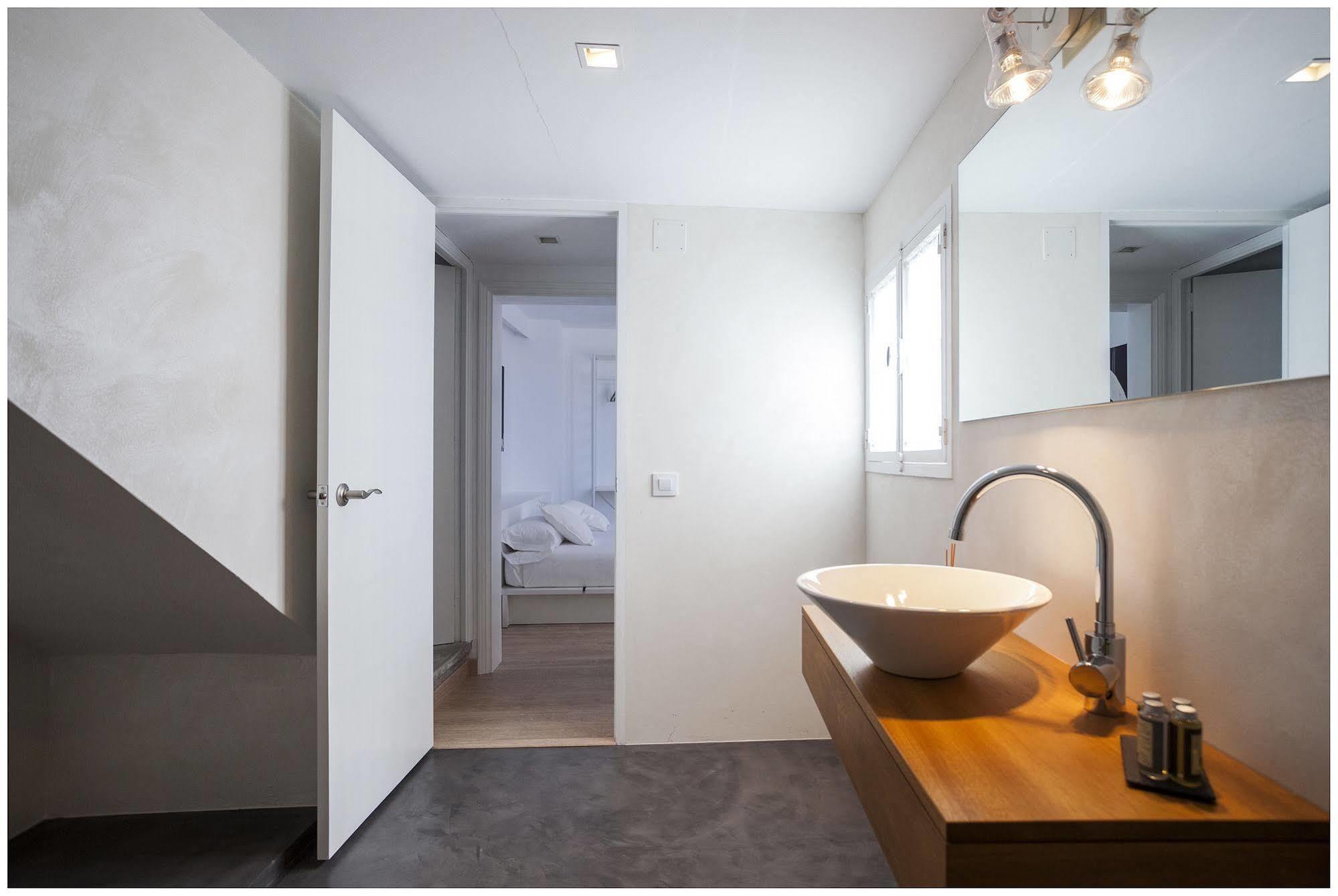 Cheap & Chic Hotel Ciutadella  Εξωτερικό φωτογραφία
