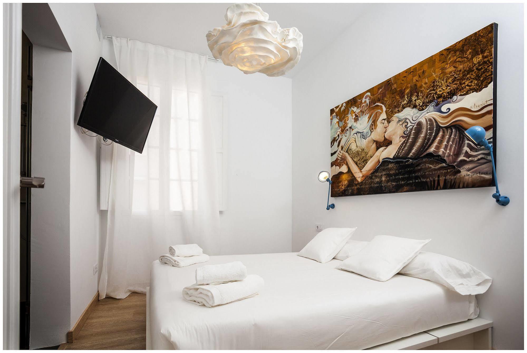 Cheap & Chic Hotel Ciutadella  Εξωτερικό φωτογραφία